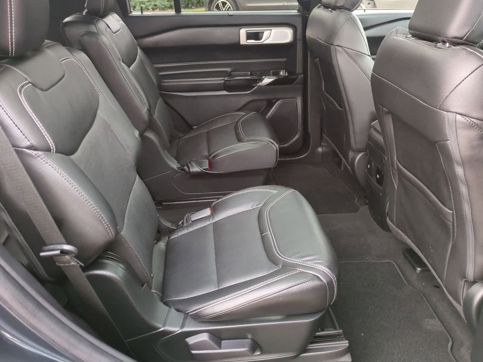 Thumbnail: 2022 Ford Explorer - 21