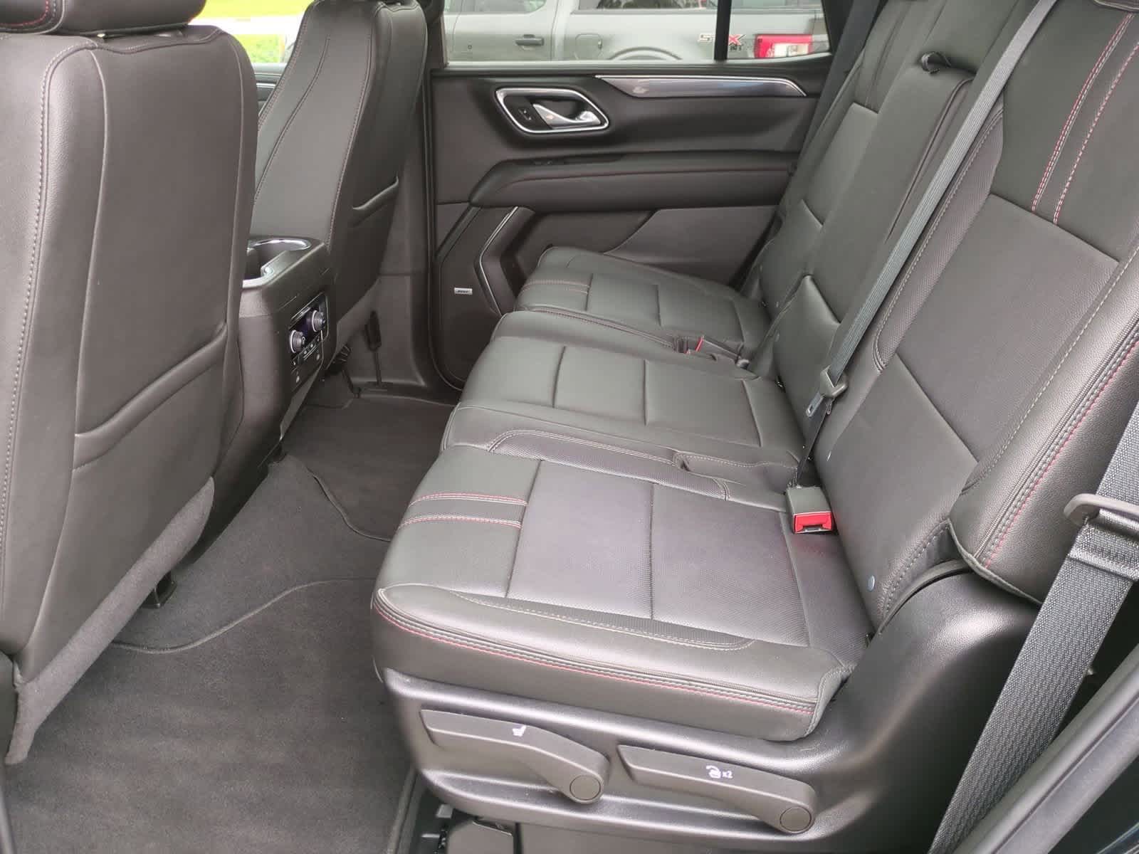 Thumbnail: 2024 Chevrolet Tahoe - 19