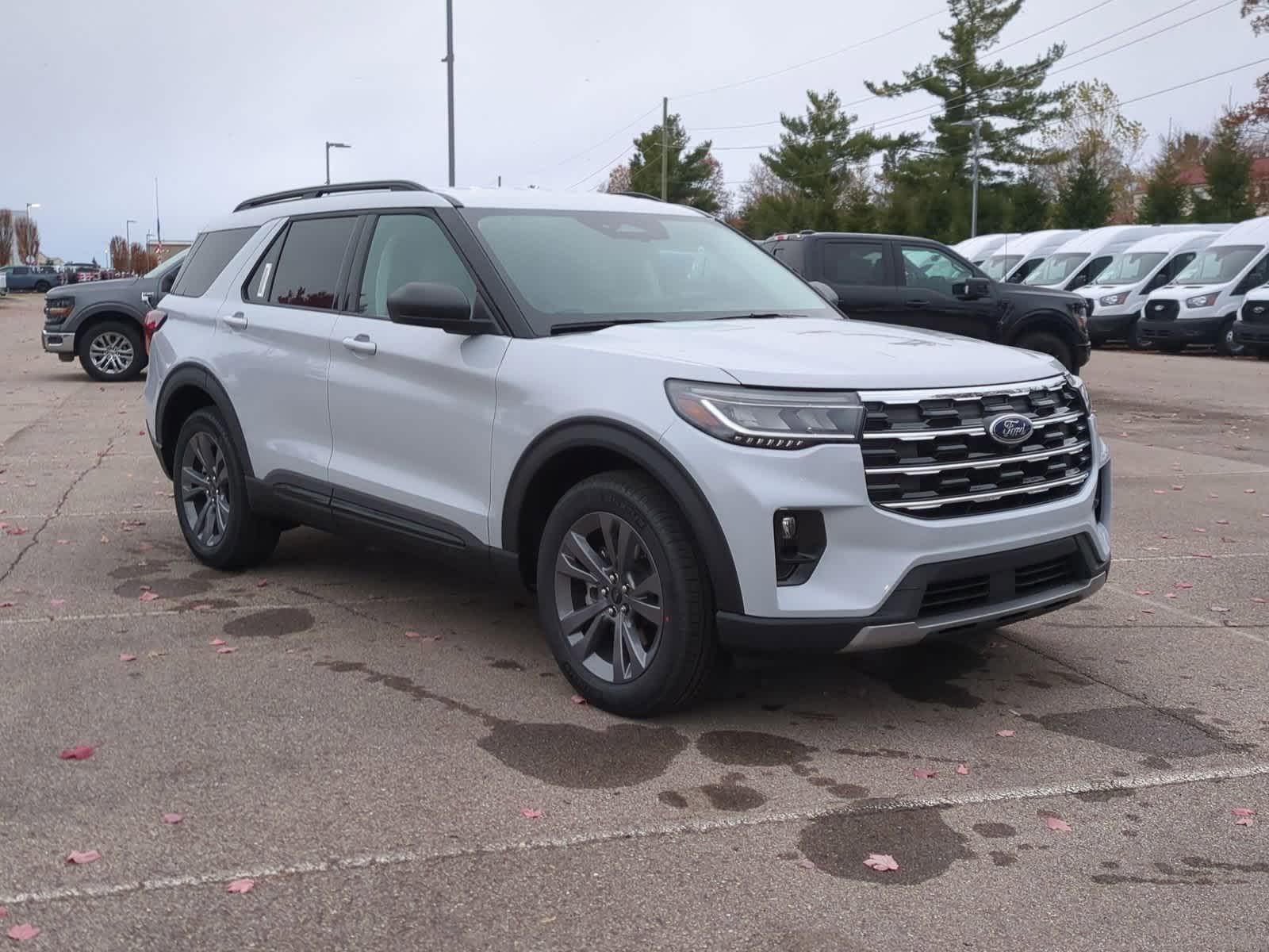 Thumbnail: 2026 Ford Explorer - 2