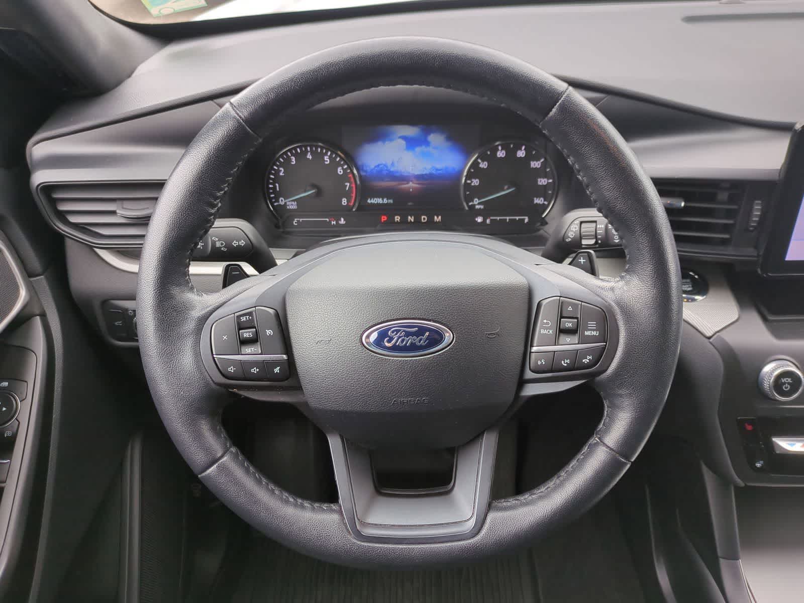 Thumbnail: 2020 Ford Explorer - 20