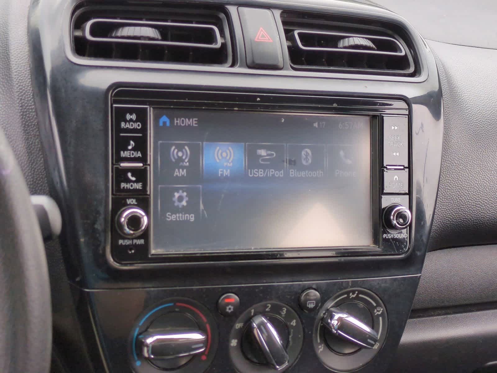 2018 Mitsubishi Mirage ES 26