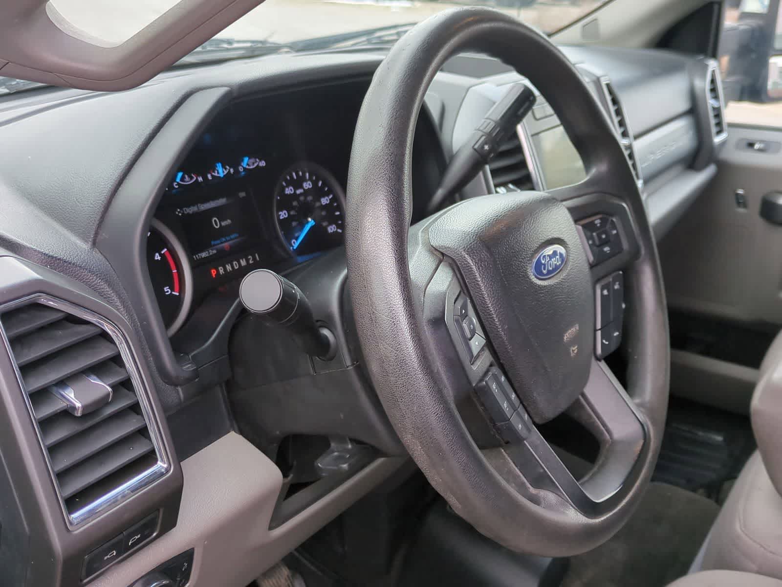 Thumbnail: 2017 Ford Econoline - 10