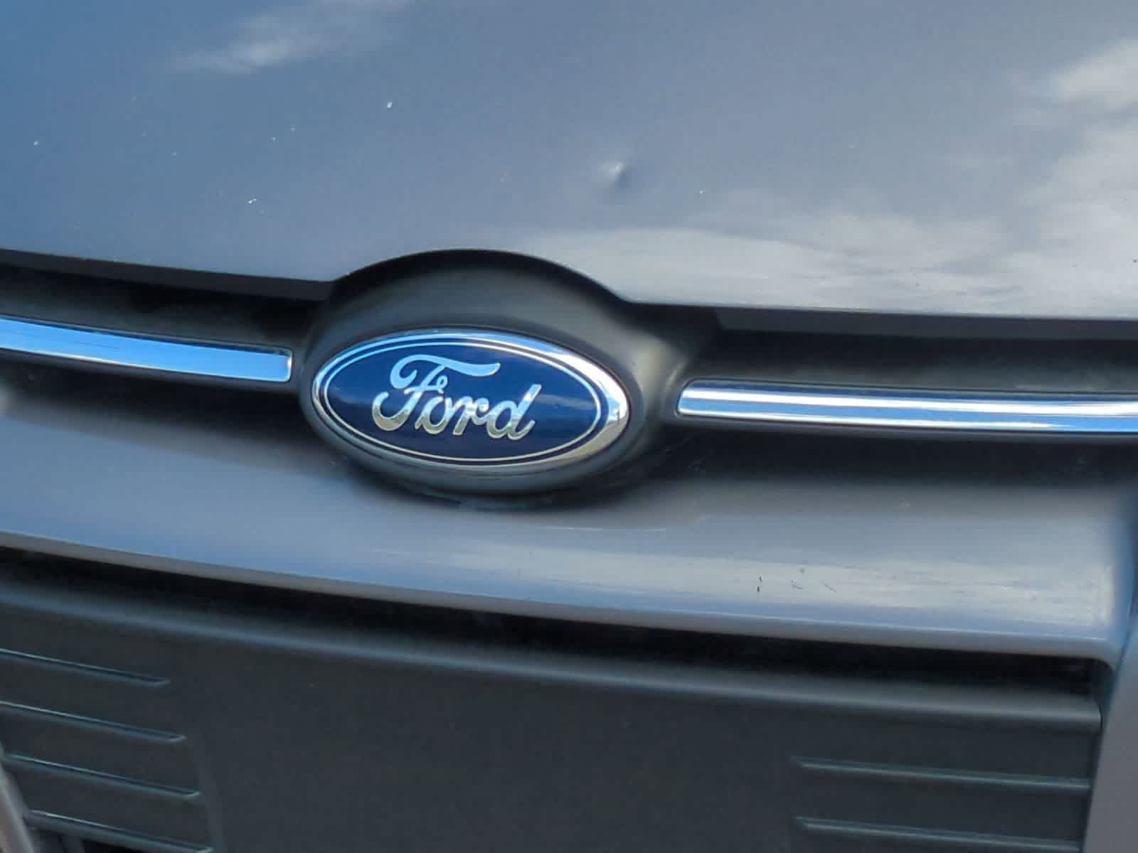 Thumbnail: 2014 Ford Focus - 12