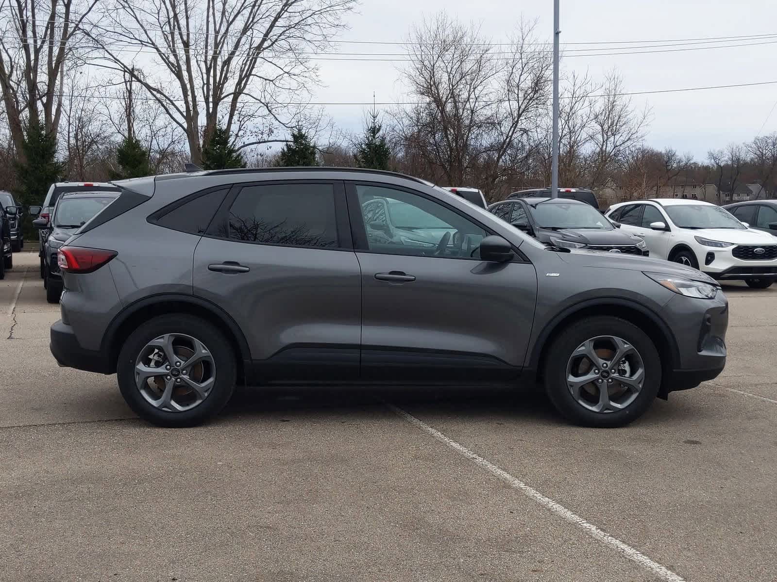 2025 Ford Escape ST-Line 9