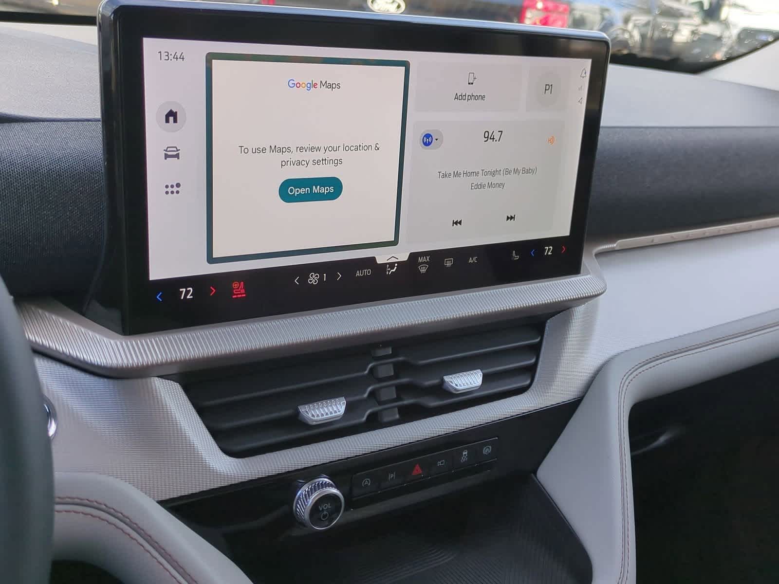 Thumbnail: 2026 Ford Explorer - 29