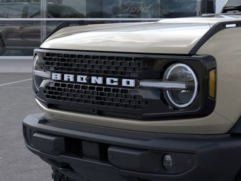 Thumbnail: 2025 Ford Bronco - 19