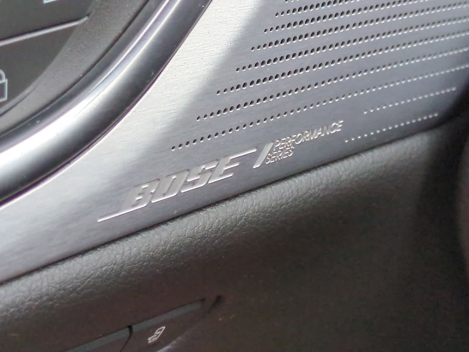 Thumbnail: 2023 Cadillac XT5 - 32