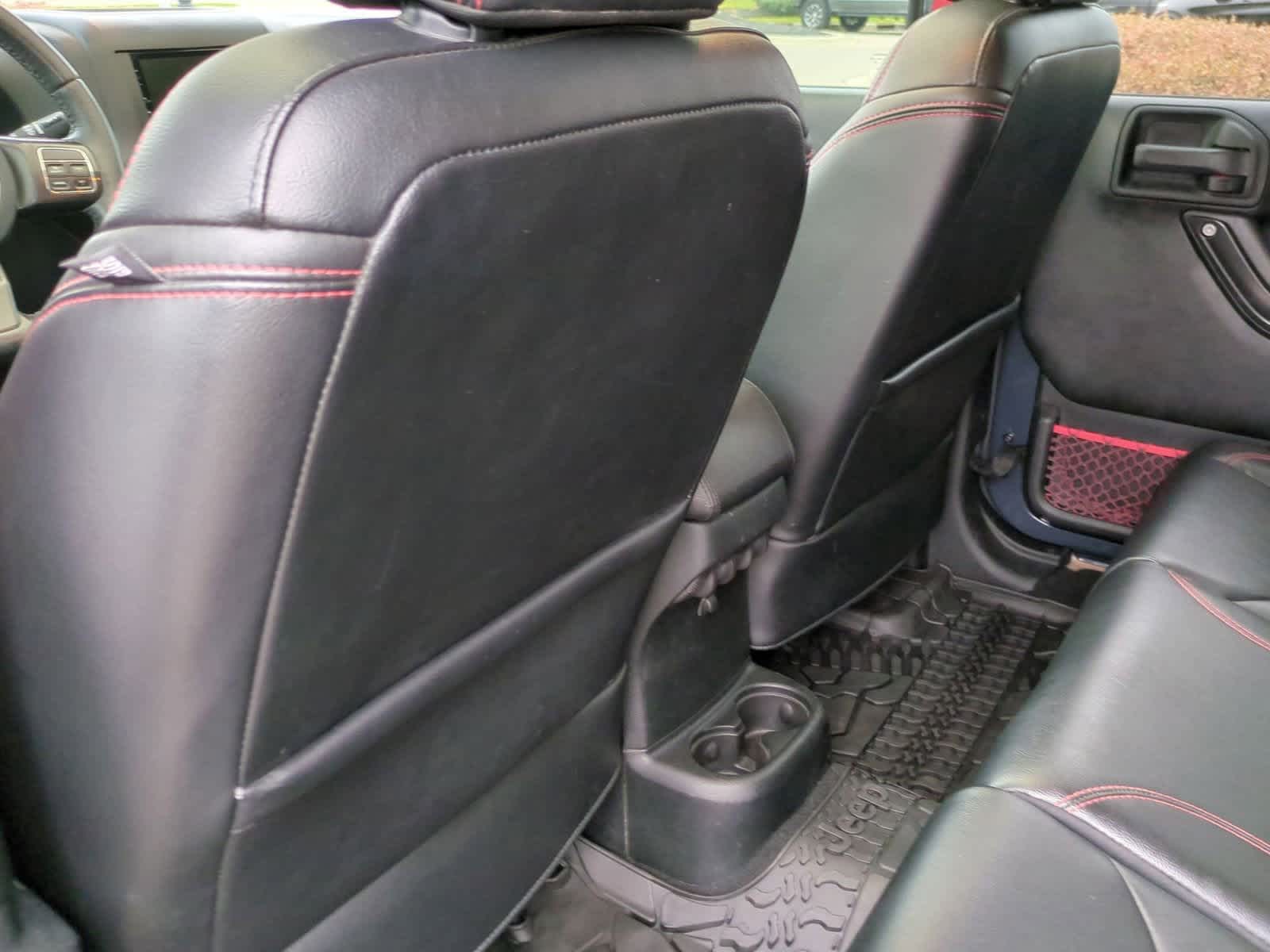 Thumbnail: 2018 Jeep Wrangler - 18