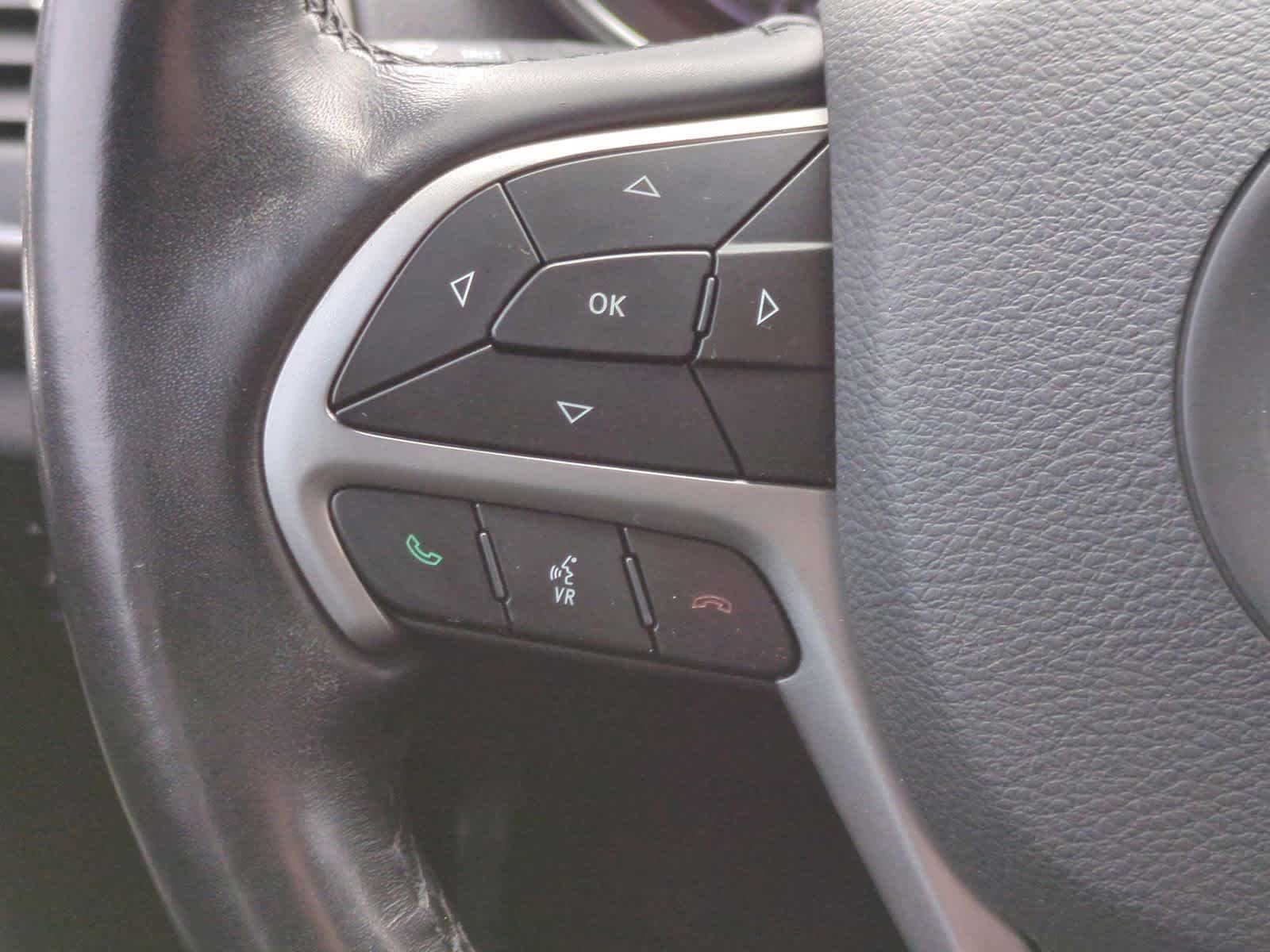 Thumbnail: 2020 Jeep Grand Cherokee - 23