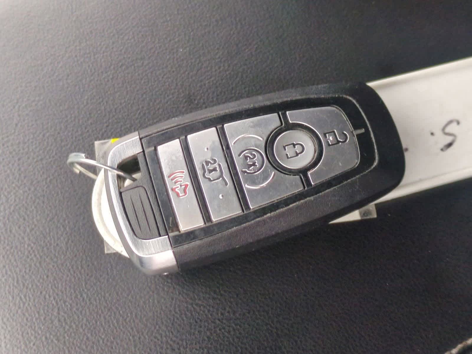 Thumbnail: 2022 Ford Explorer - 35