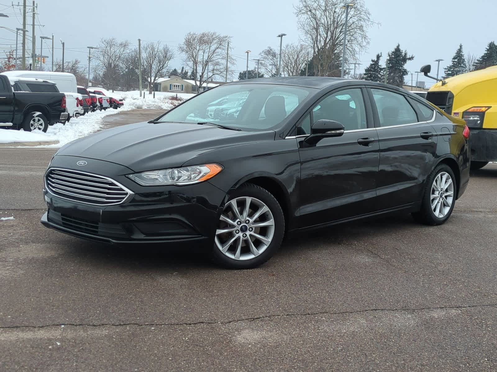 Thumbnail: 2017 Ford Fusion - 1