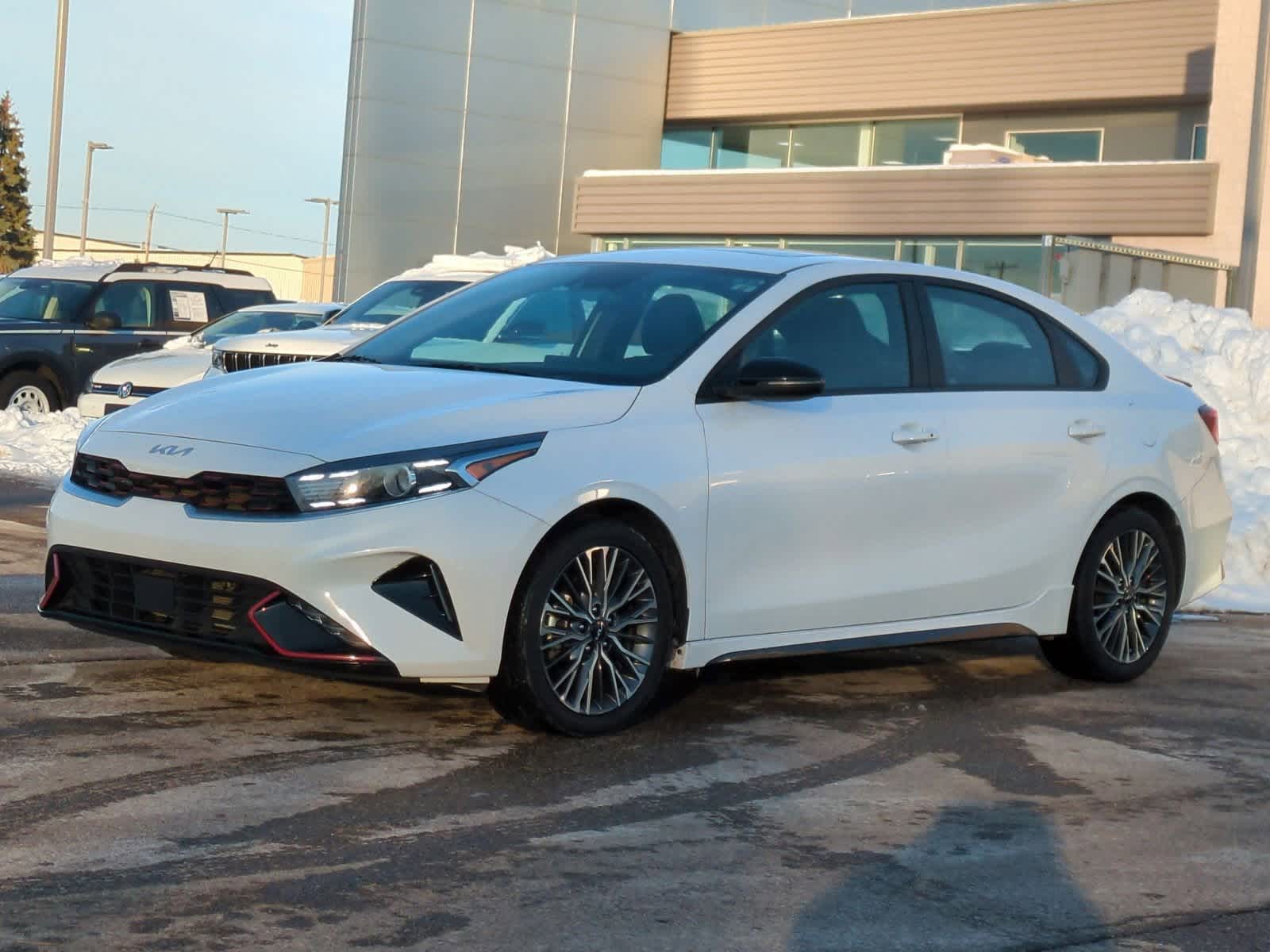 Thumbnail: 2023 Kia Forte - 4