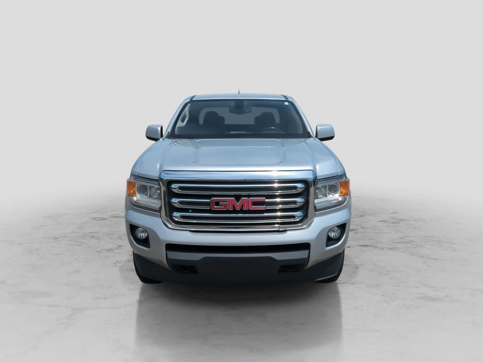 Thumbnail: 2015 GMC Canyon - 3