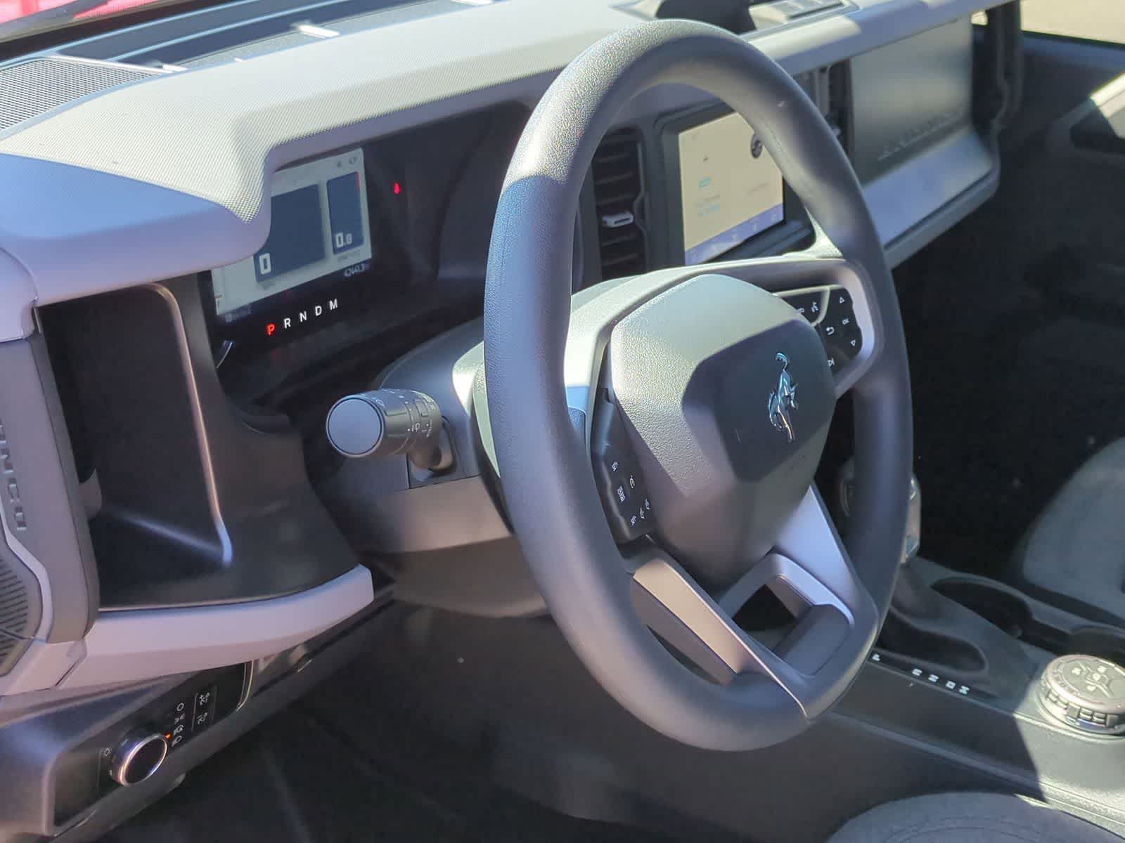 Thumbnail: 2023 Ford Bronco - 10