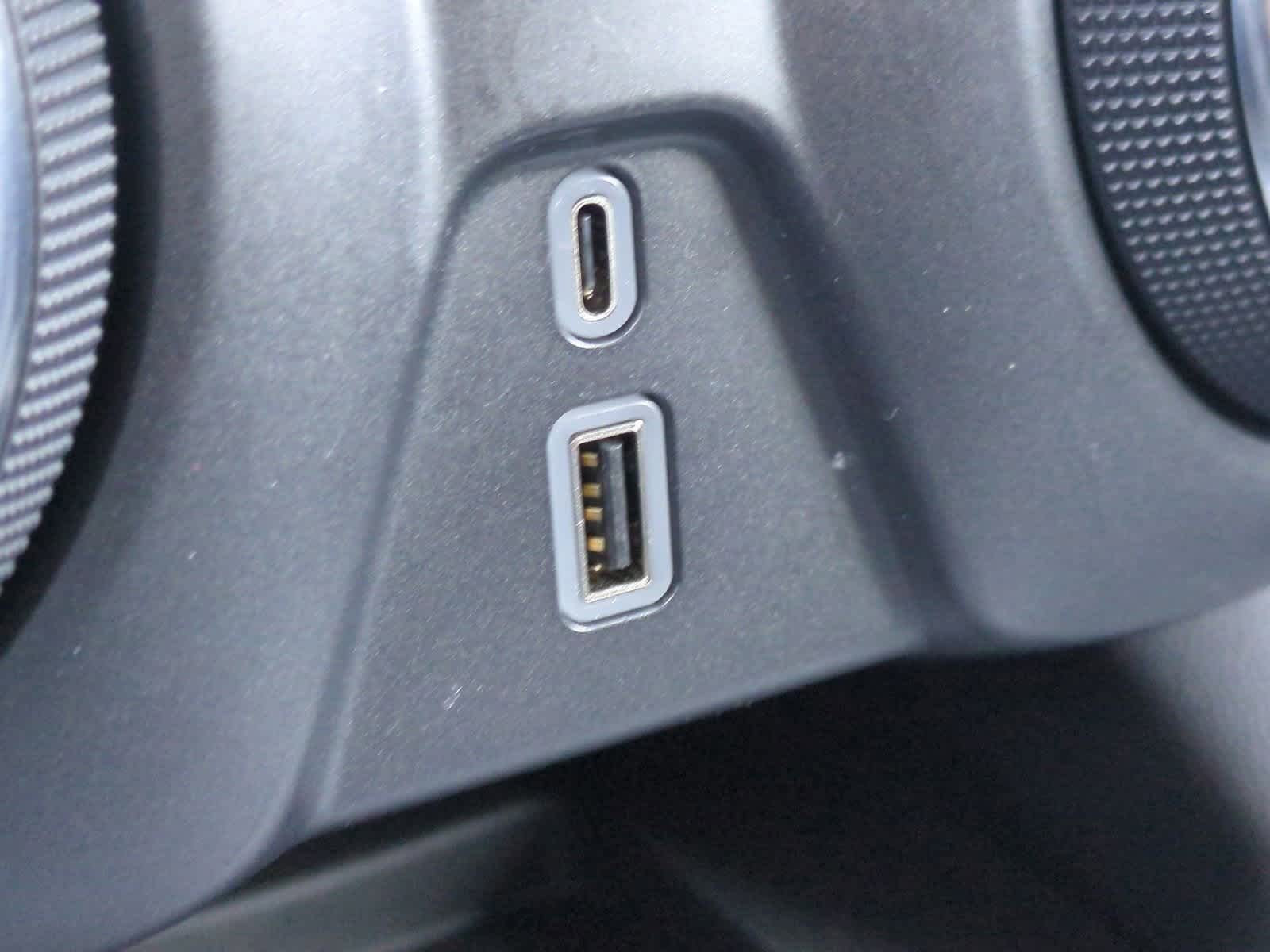 Thumbnail: 2023 Chevrolet Blazer - 29