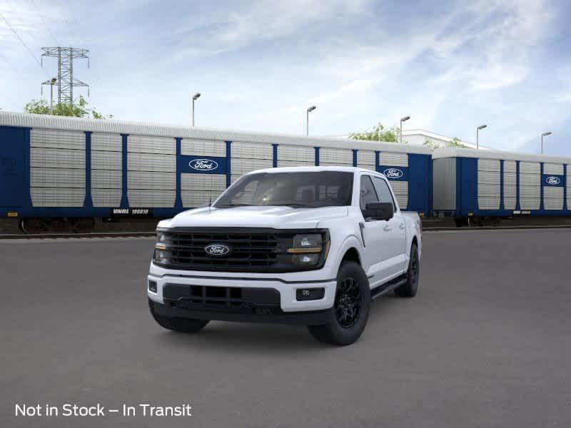 2025 Ford F-150 XLT 2