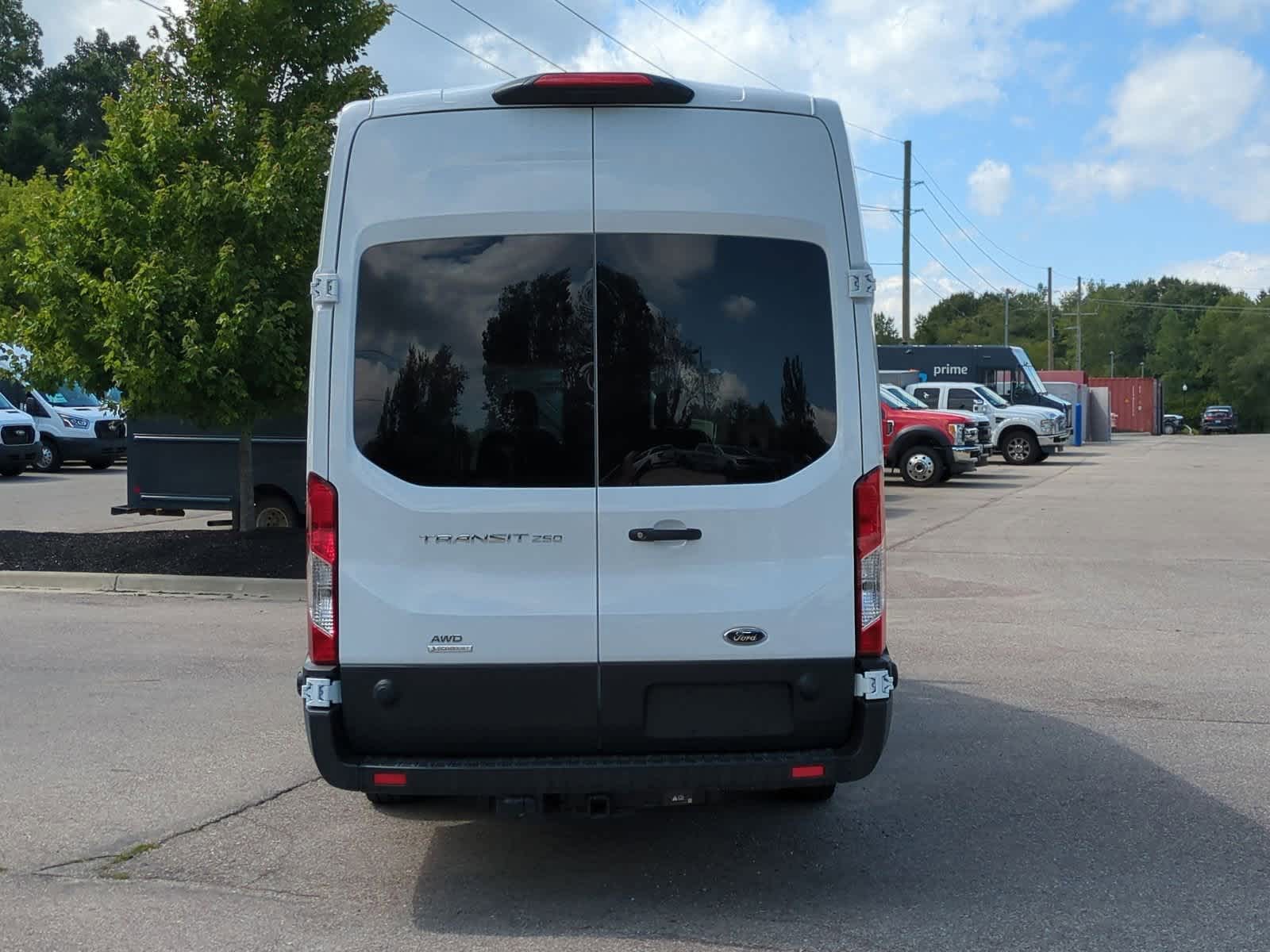 Thumbnail: 2025 Ford Transit Series - 7