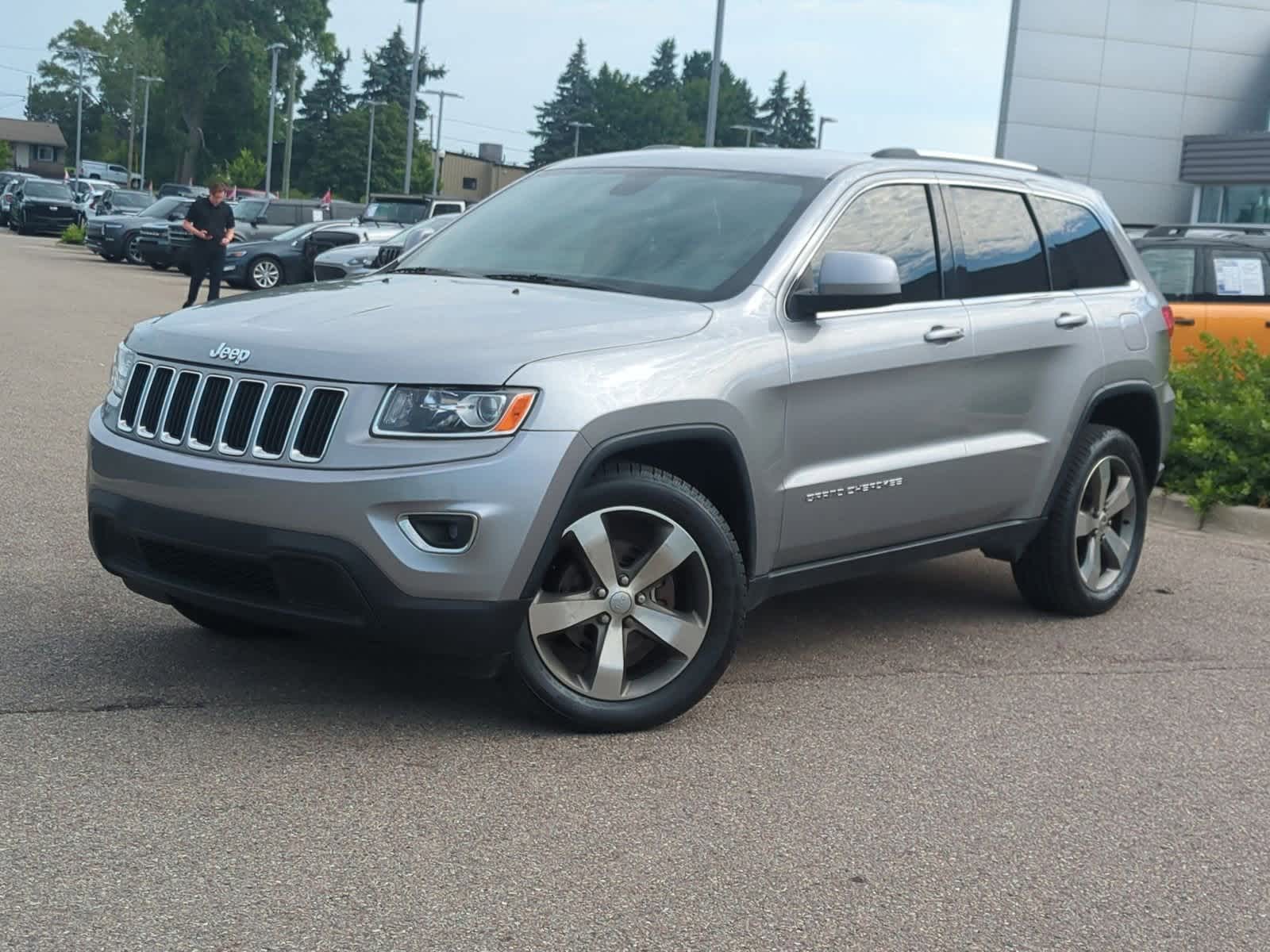 2015 Jeep Grand Cherokee Laredo -
                  Waterford, MI