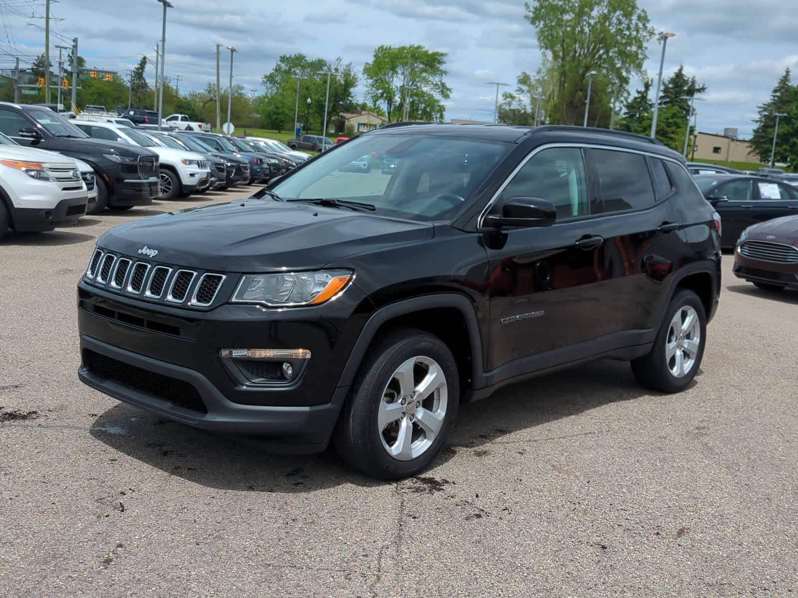 Thumbnail: 2021 Jeep Compass - 4