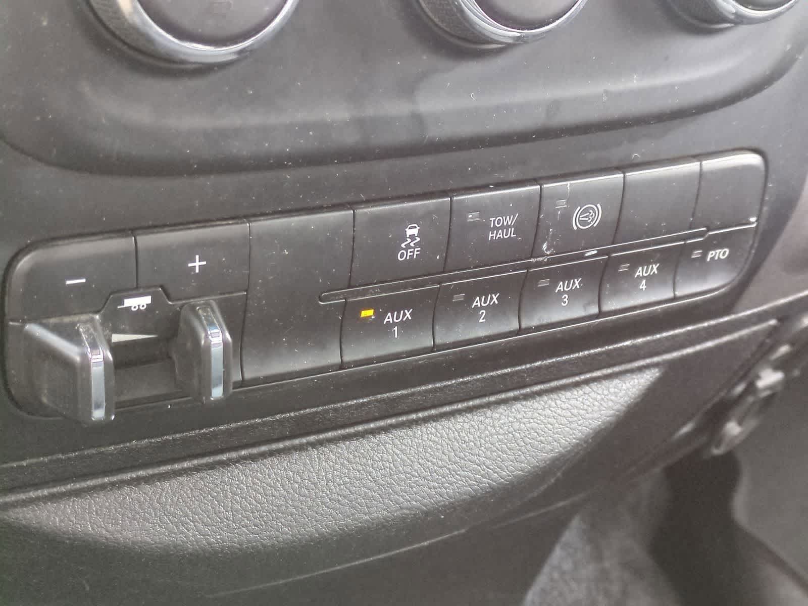 Thumbnail: 2017 RAM 4500 - 26