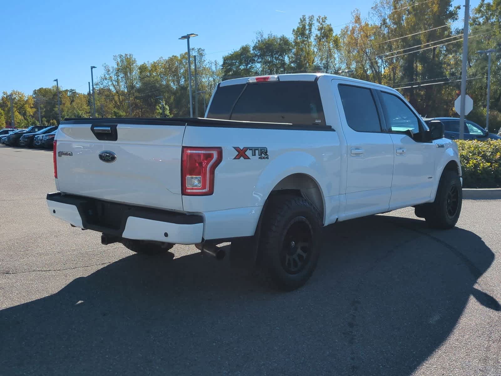 Thumbnail: 2017 Ford F-150 - 8