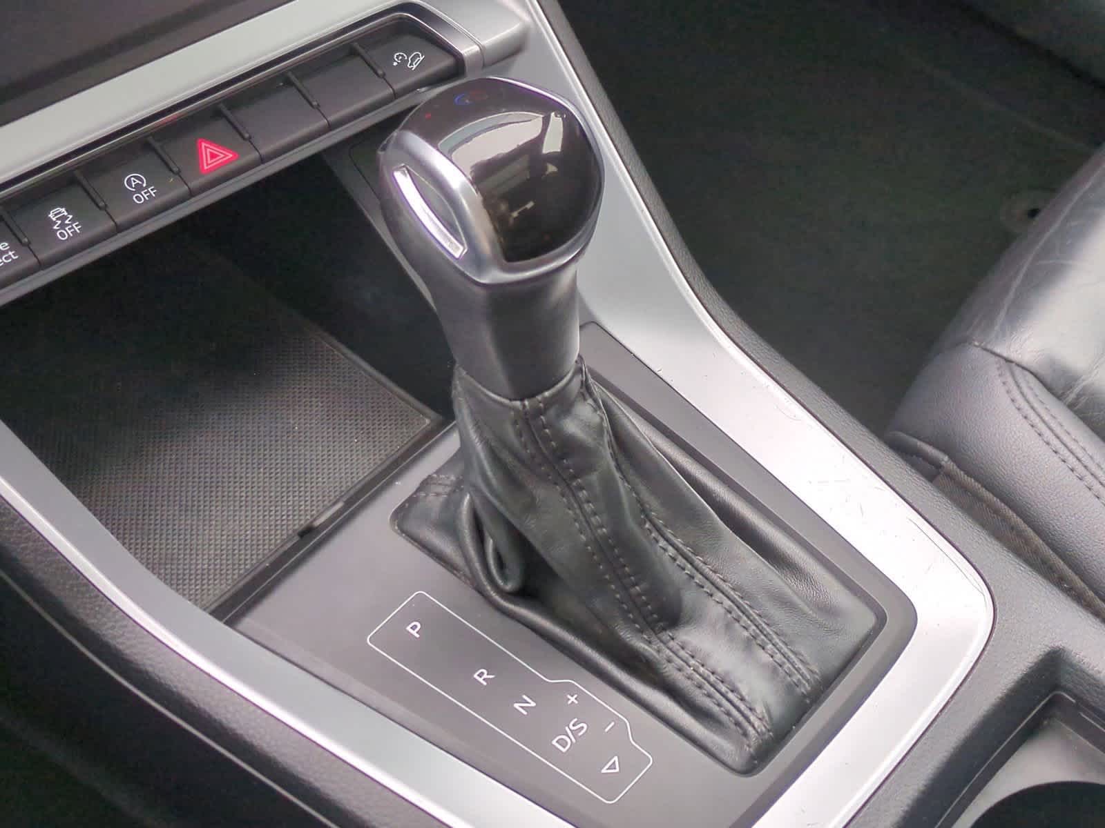 Thumbnail: 2020 Audi Q3 - 34