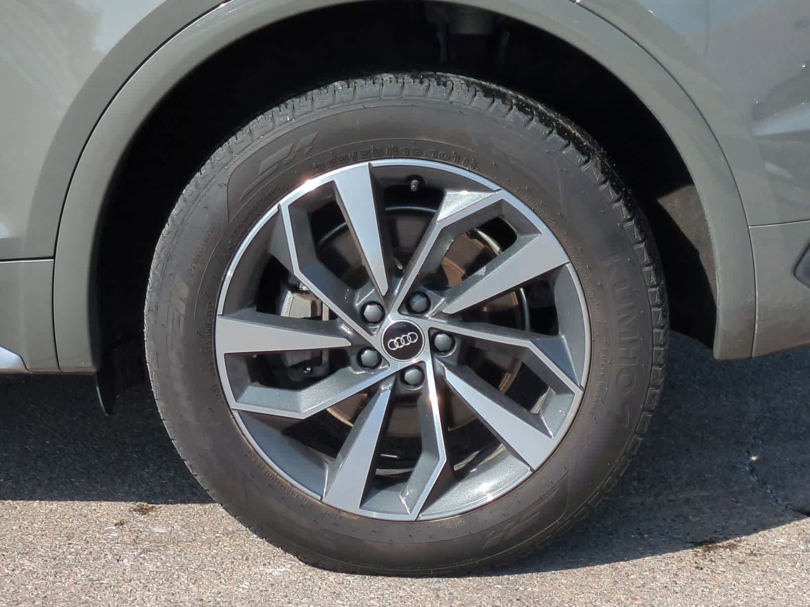 Thumbnail: 2024 Audi Q5 - 14