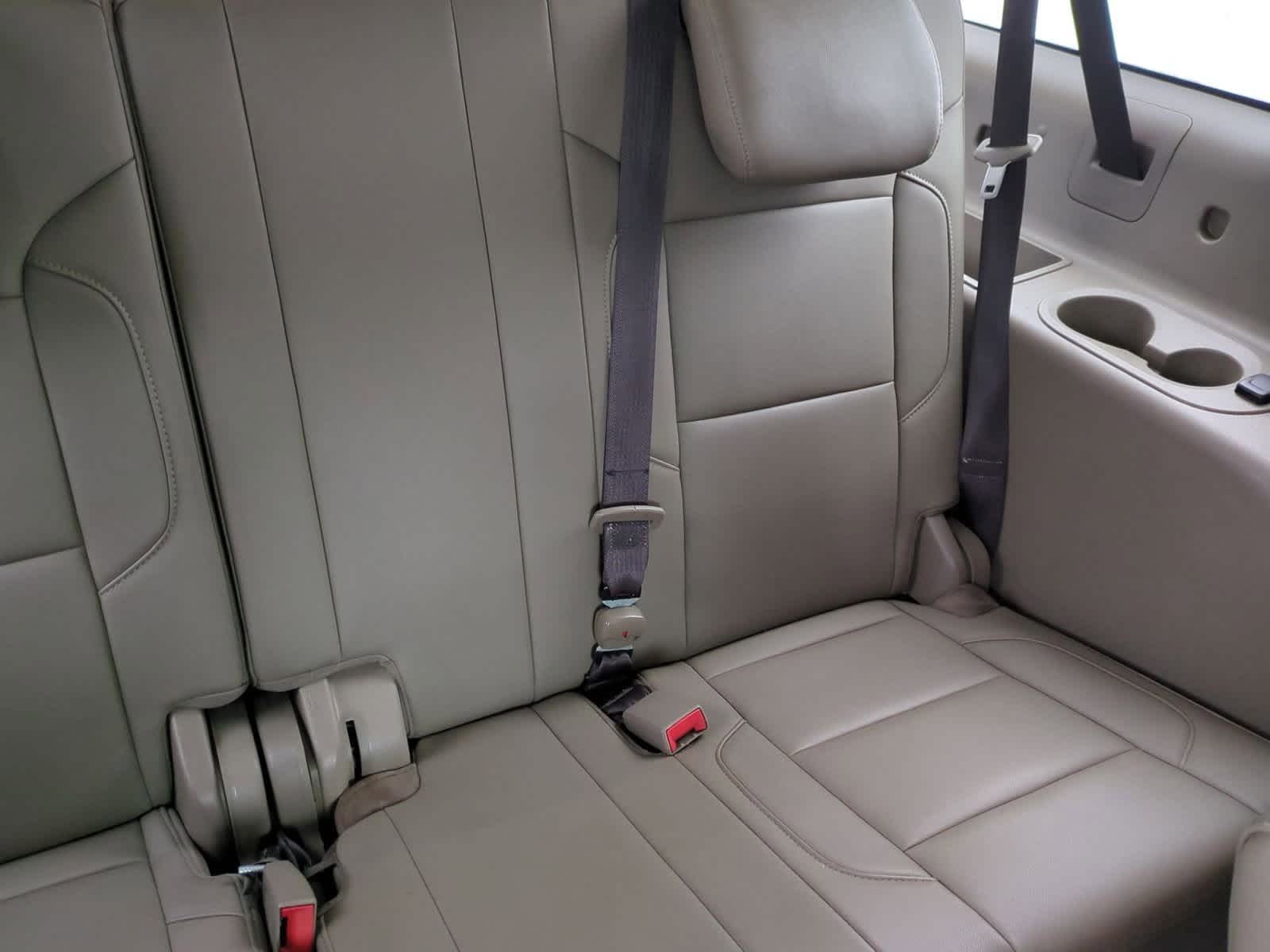 Thumbnail: 2017 Chevrolet Suburban - 22