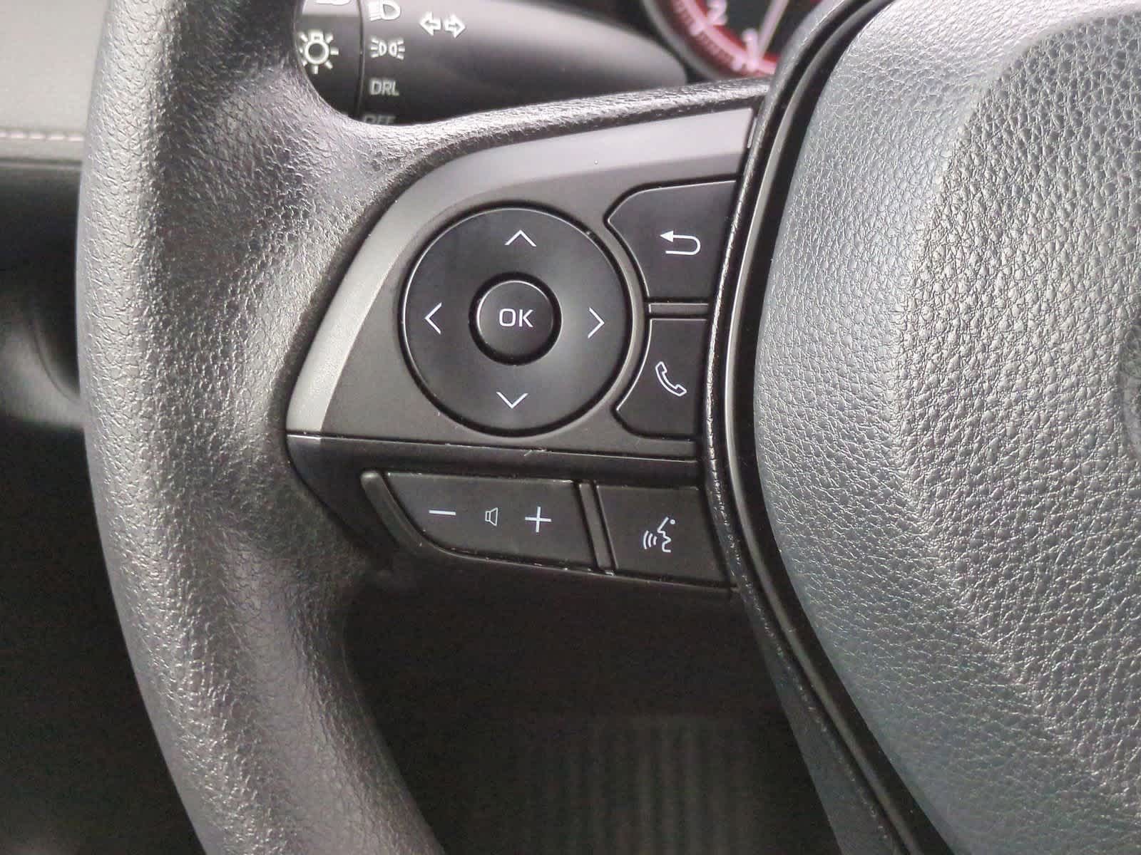 Thumbnail: 2023 Toyota RAV4 - 23