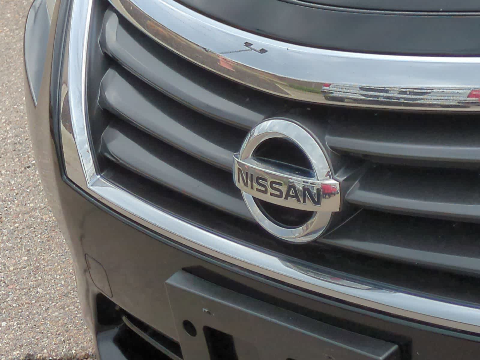 Thumbnail: 2015 Nissan Altima - 12