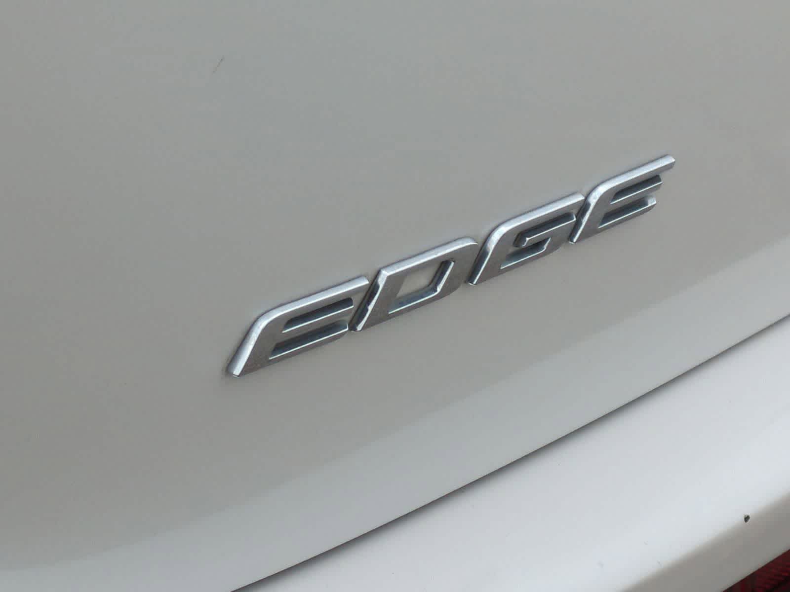 Thumbnail: 2018 Ford Edge - 13