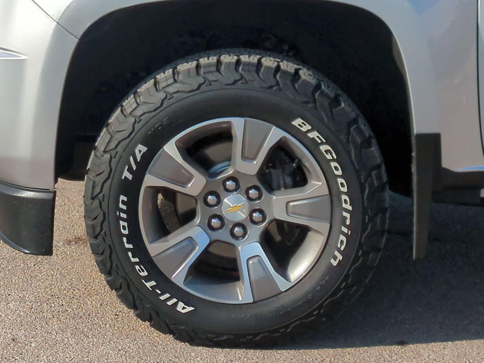 Thumbnail: 2018 Chevrolet Colorado - 14