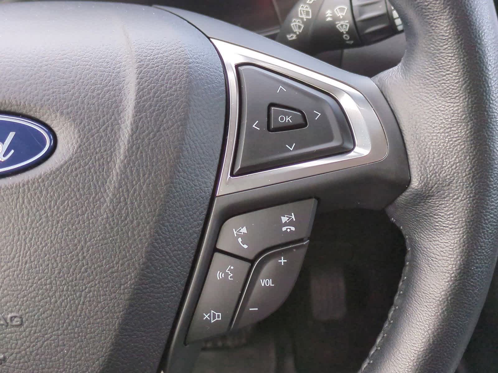 Thumbnail: 2023 Ford Edge - 24