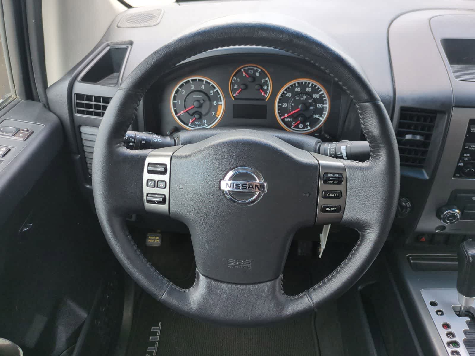 Thumbnail: 2011 Nissan Titan - 22