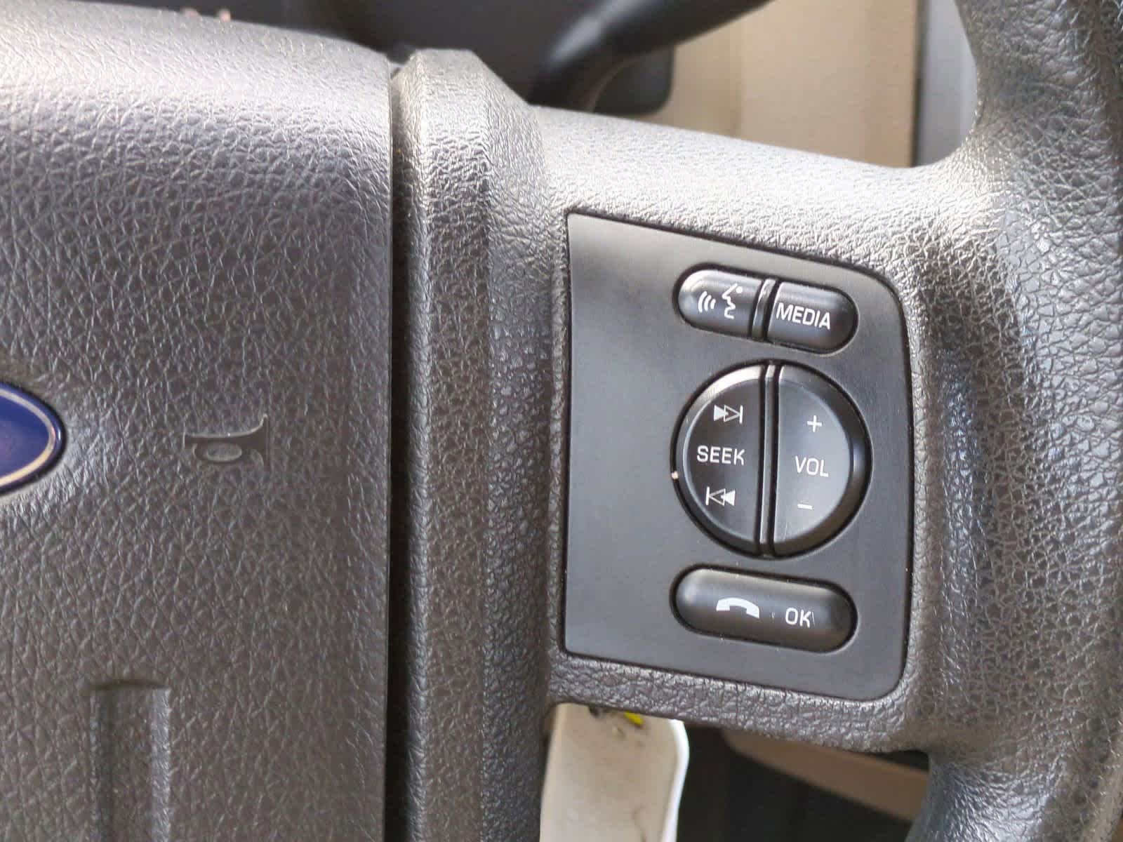 Thumbnail: 2014 Ford Econoline - 24