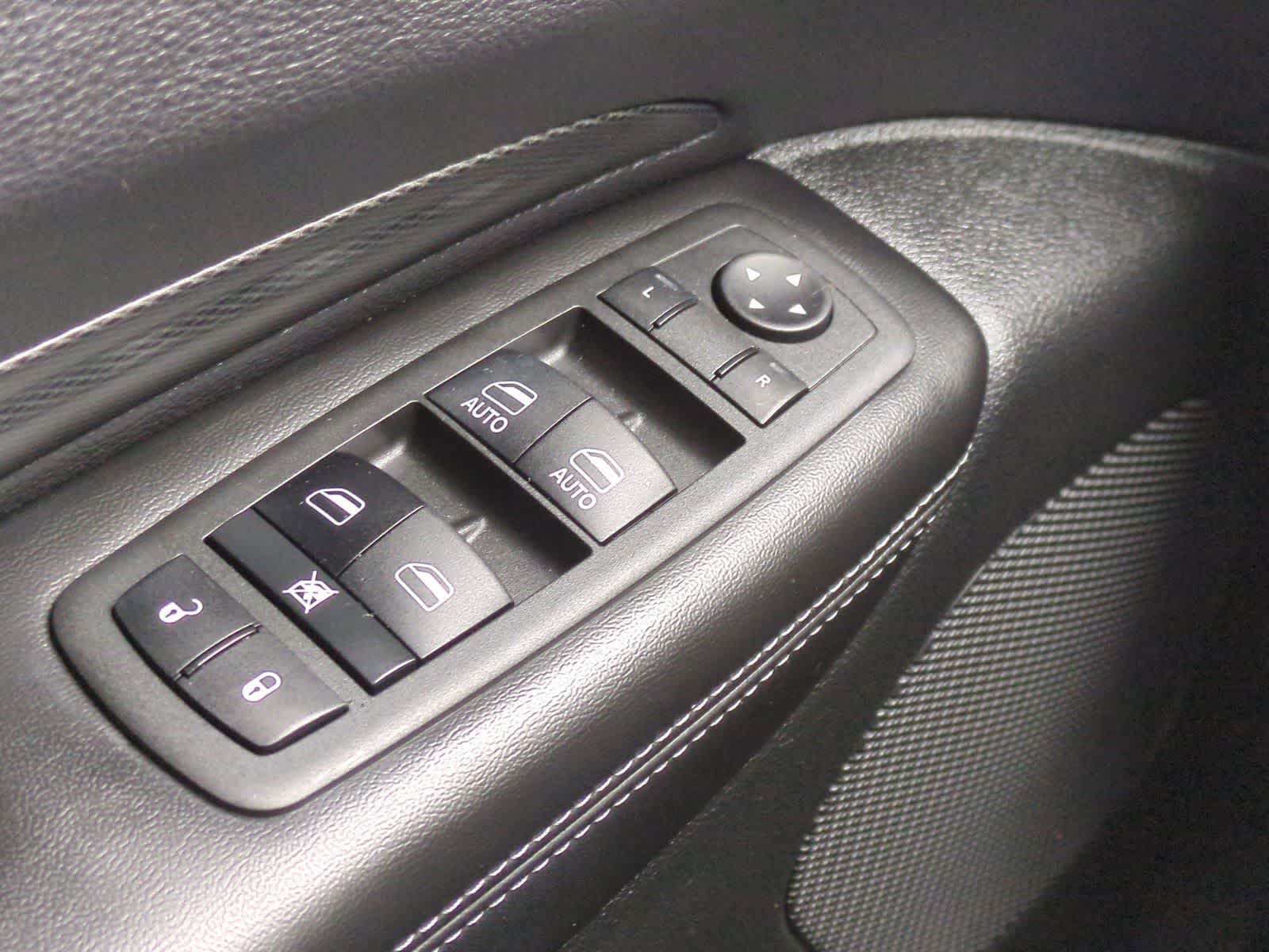 Thumbnail: 2021 Dodge Durango - 28