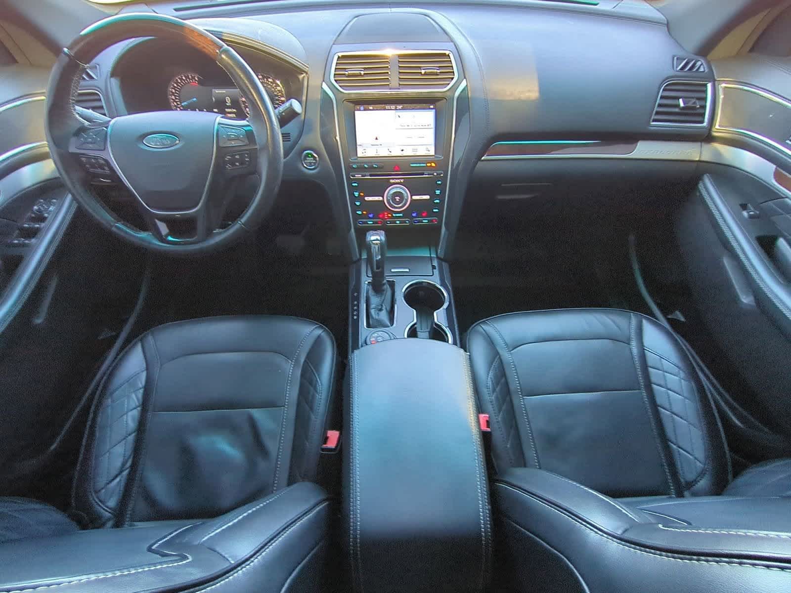 Thumbnail: 2017 Ford Explorer - 15