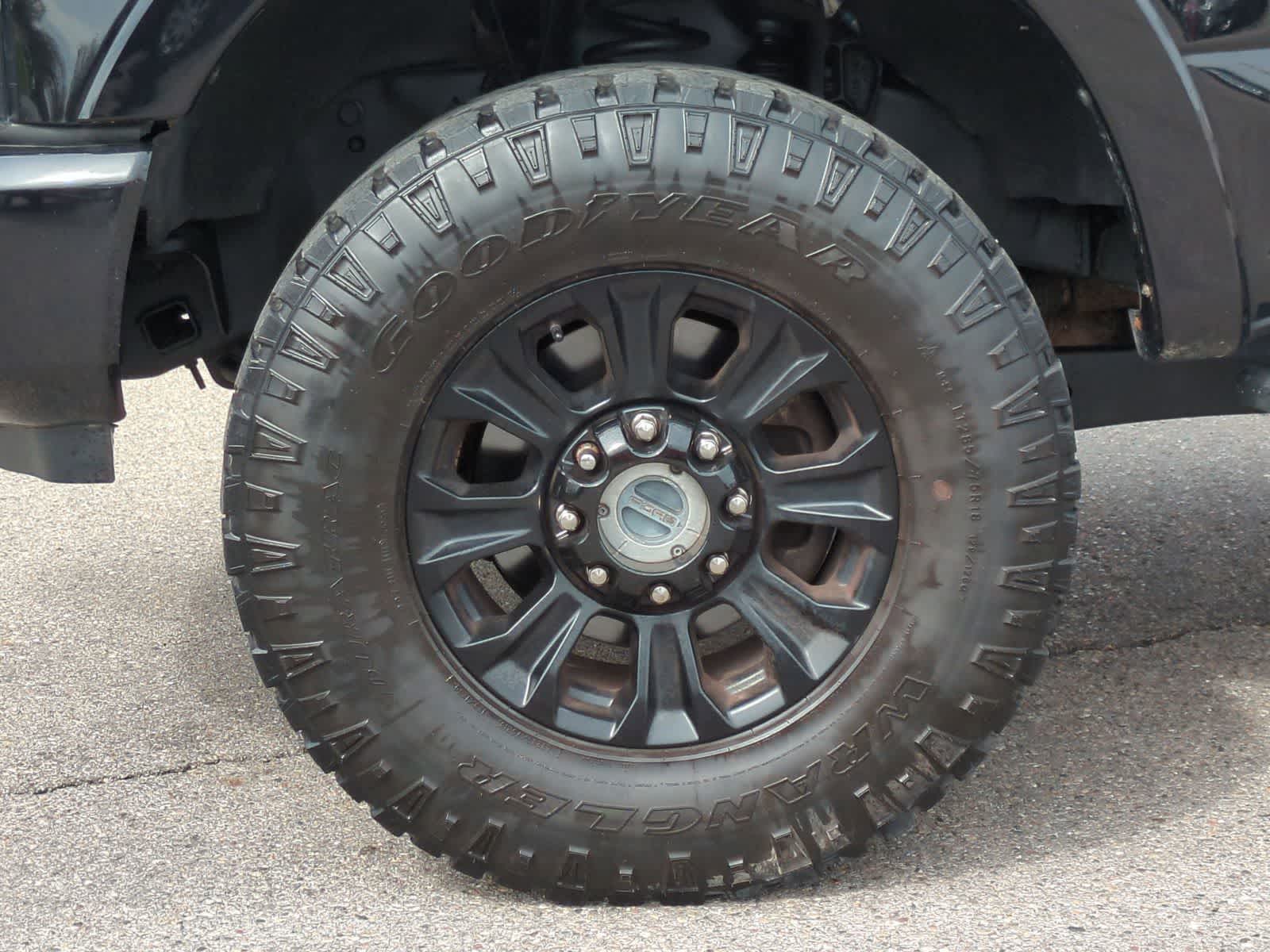 Thumbnail: 2020 Ford Econoline - 14