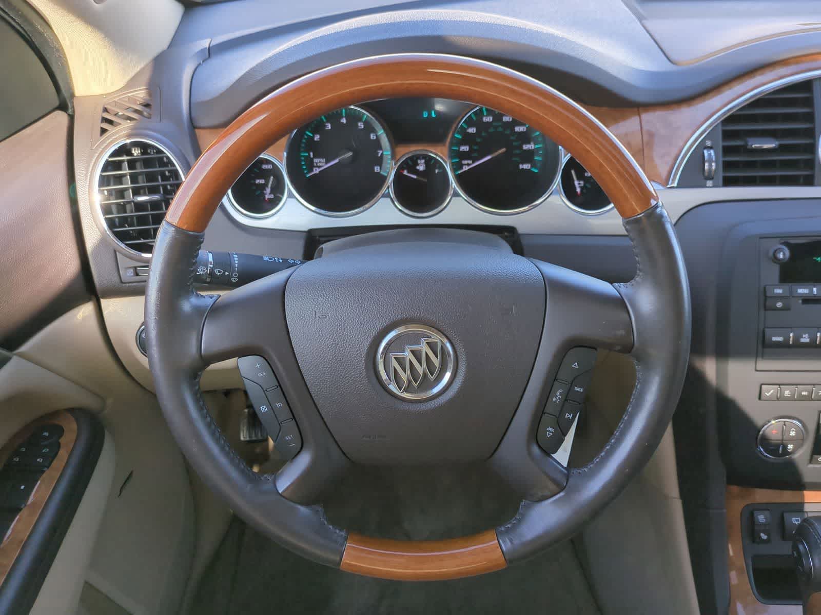 Thumbnail: 2010 Buick Enclave - 24