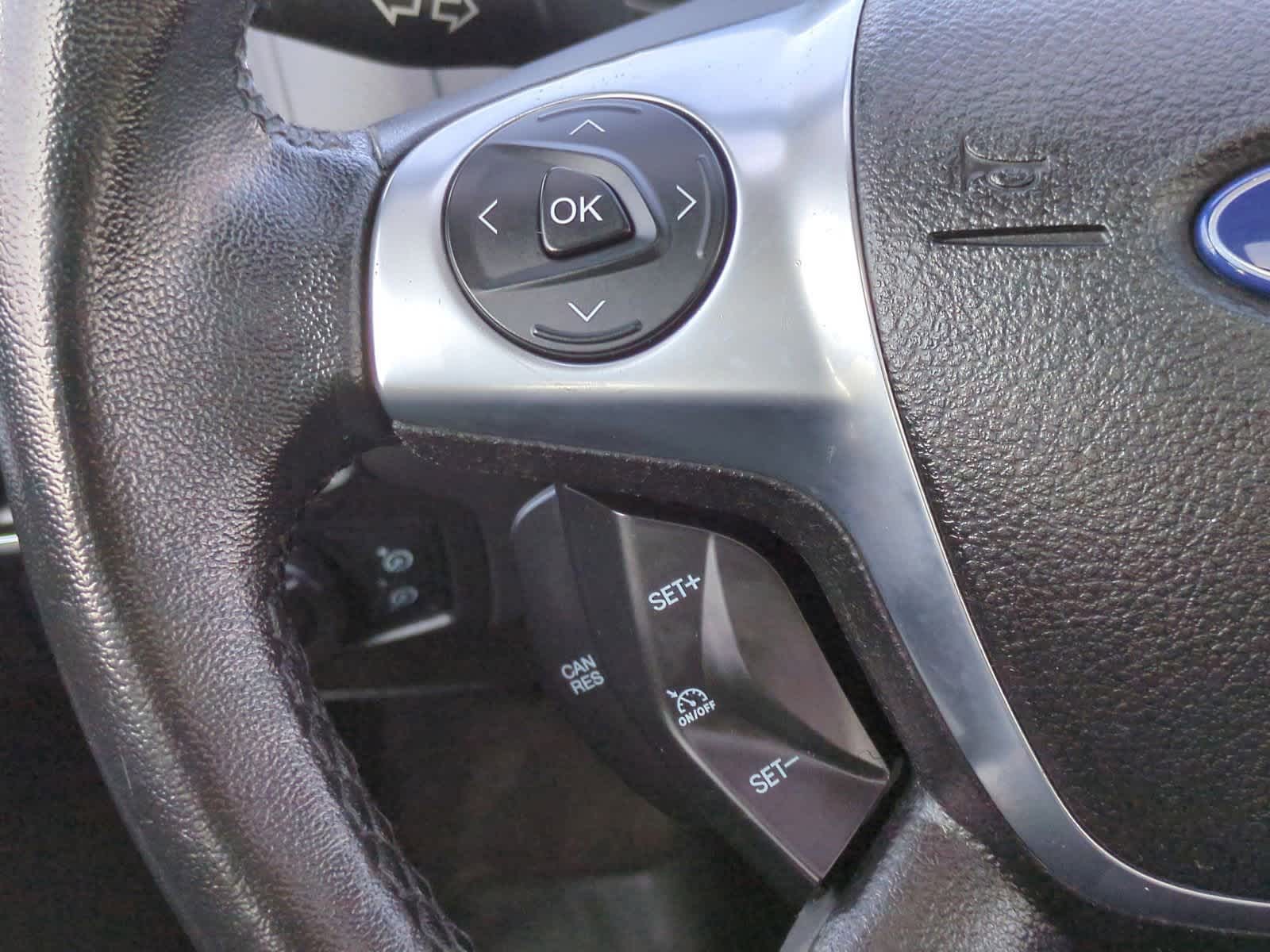 Thumbnail: 2012 Ford Focus - 25