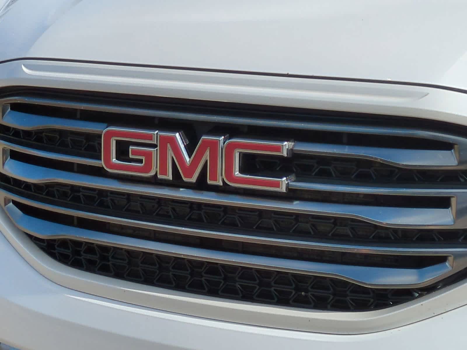Thumbnail: 2017 GMC Acadia - 12