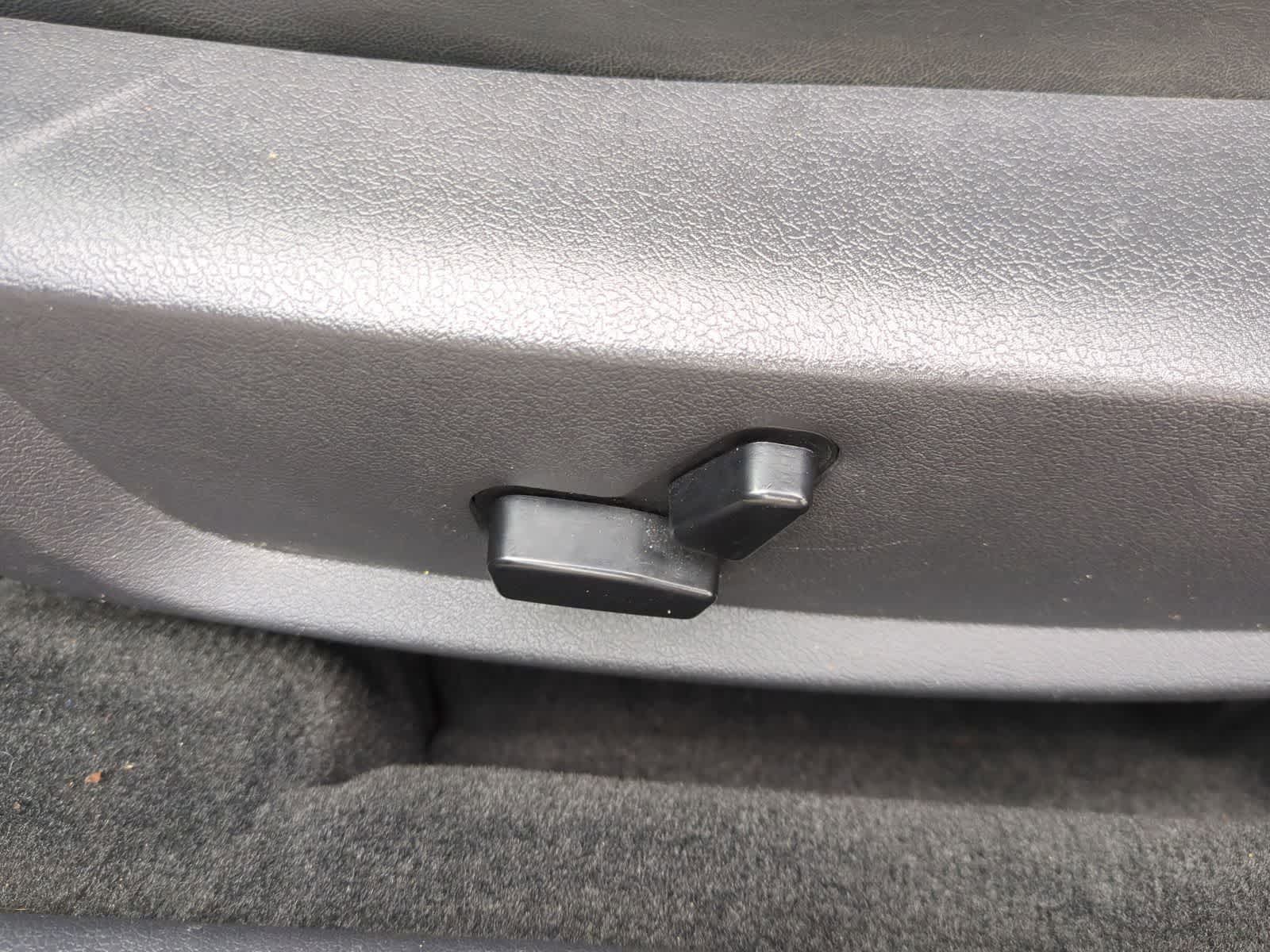 Thumbnail: 2009 Dodge Challenger - 17