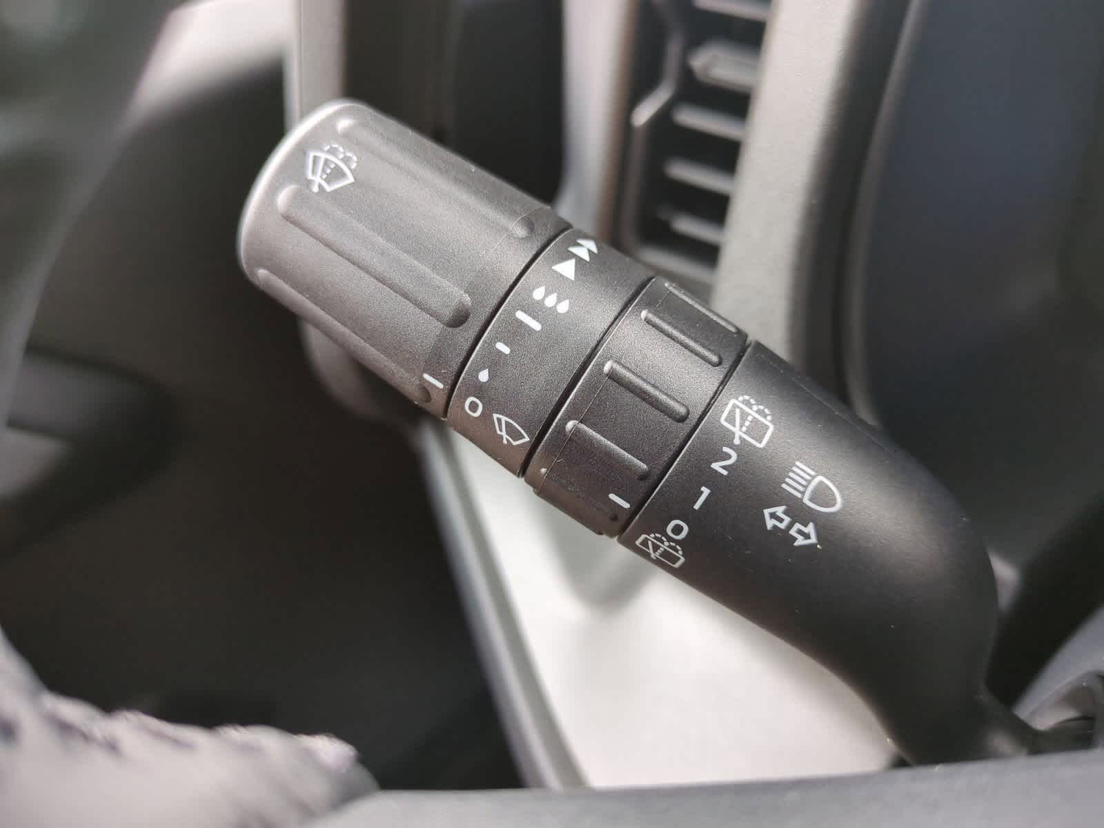 Thumbnail: 2025 Ford Bronco - 25