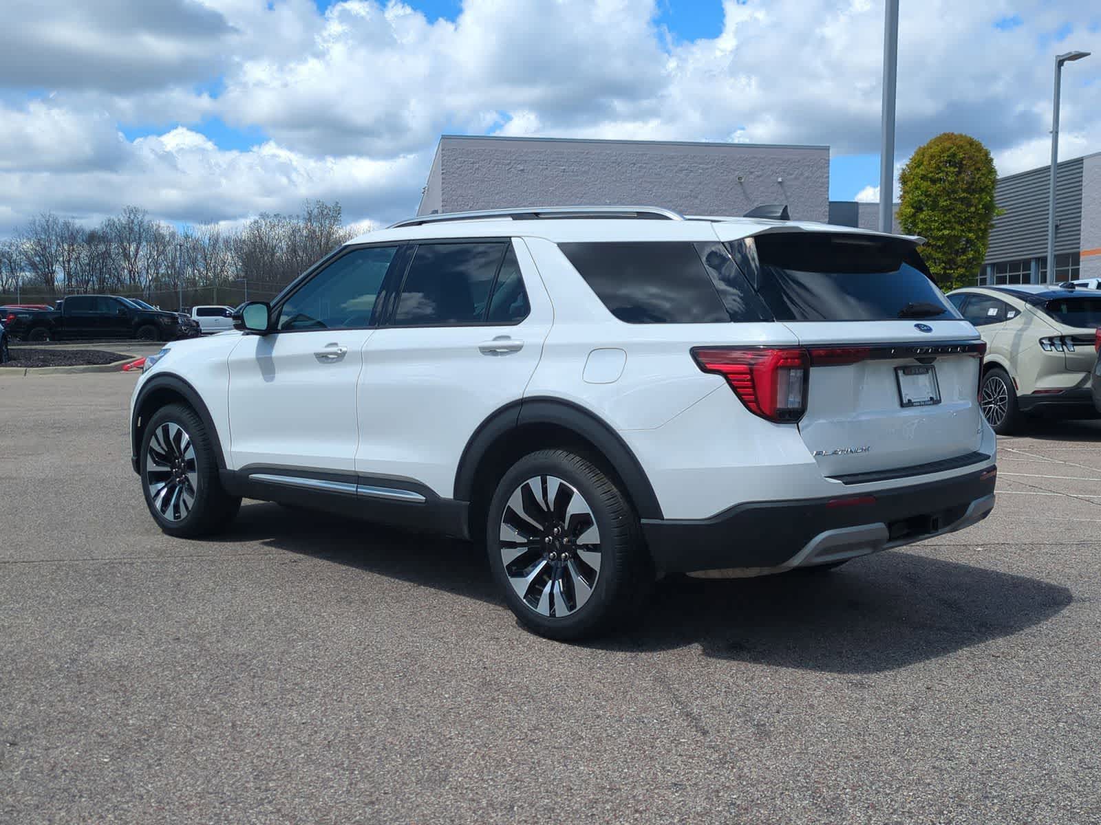 Thumbnail: 2026 Ford Explorer - 6