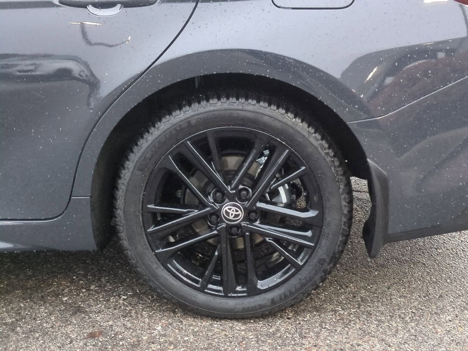 Thumbnail: 2025 Toyota Camry - 14