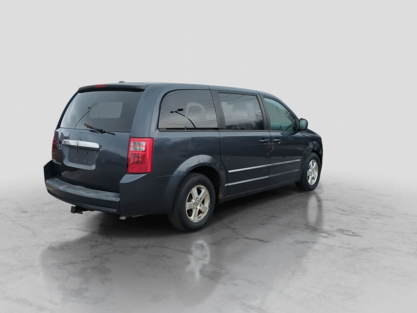 Thumbnail: 2008 Dodge Grand Caravan - 8