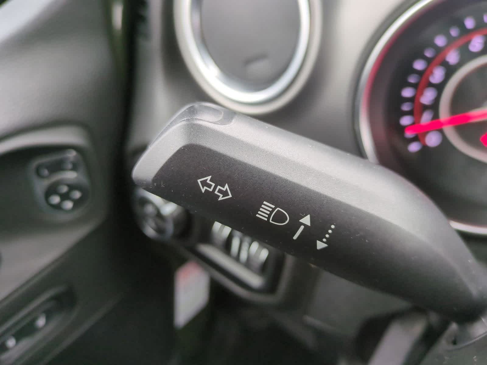 Thumbnail: 2021 Jeep Gladiator - 26