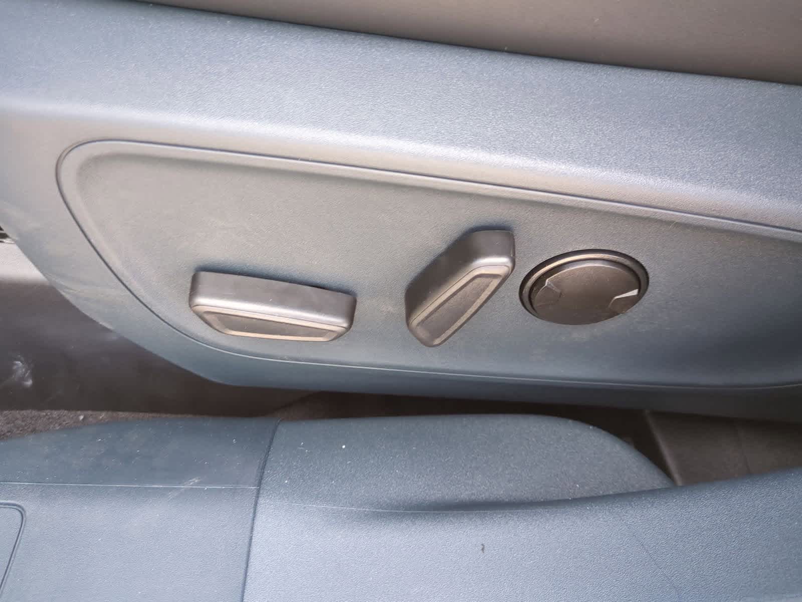 Thumbnail: 2025 Ford Maverick - 17