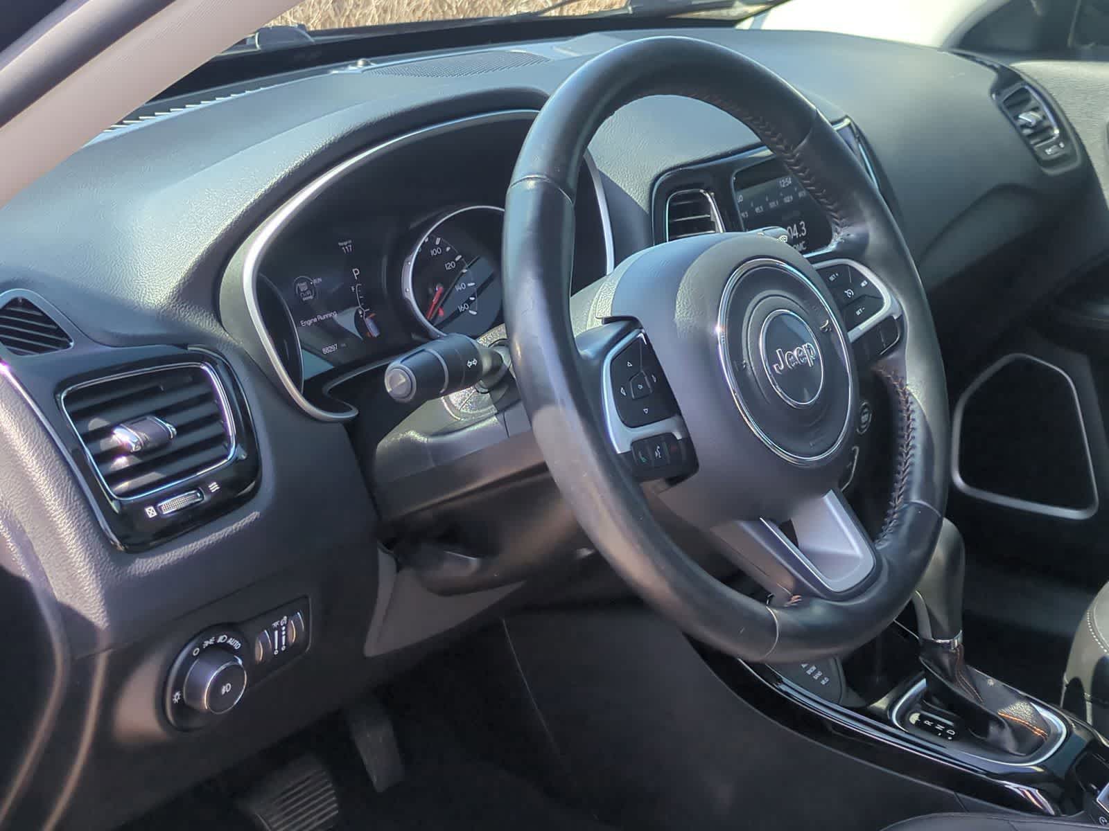 Thumbnail: 2020 Jeep Compass - 10