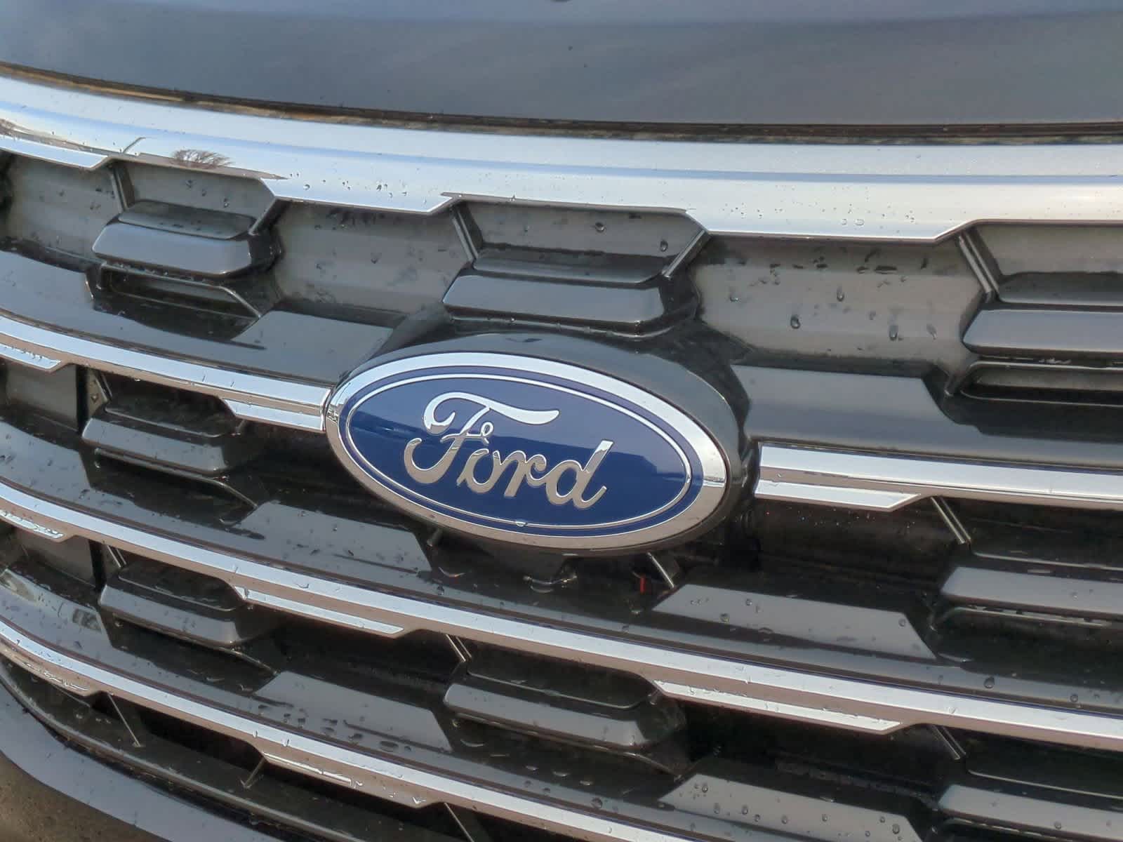 Thumbnail: 2026 Ford Explorer - 12